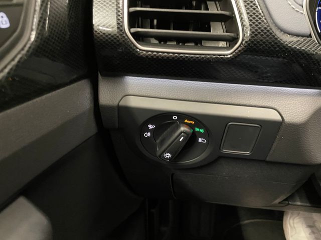 T-Cross Style 1.0 TSI DSG RFK SHZ PDC ACC