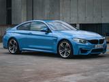 BMW M4 YAS MARINO - blaue BMW M4