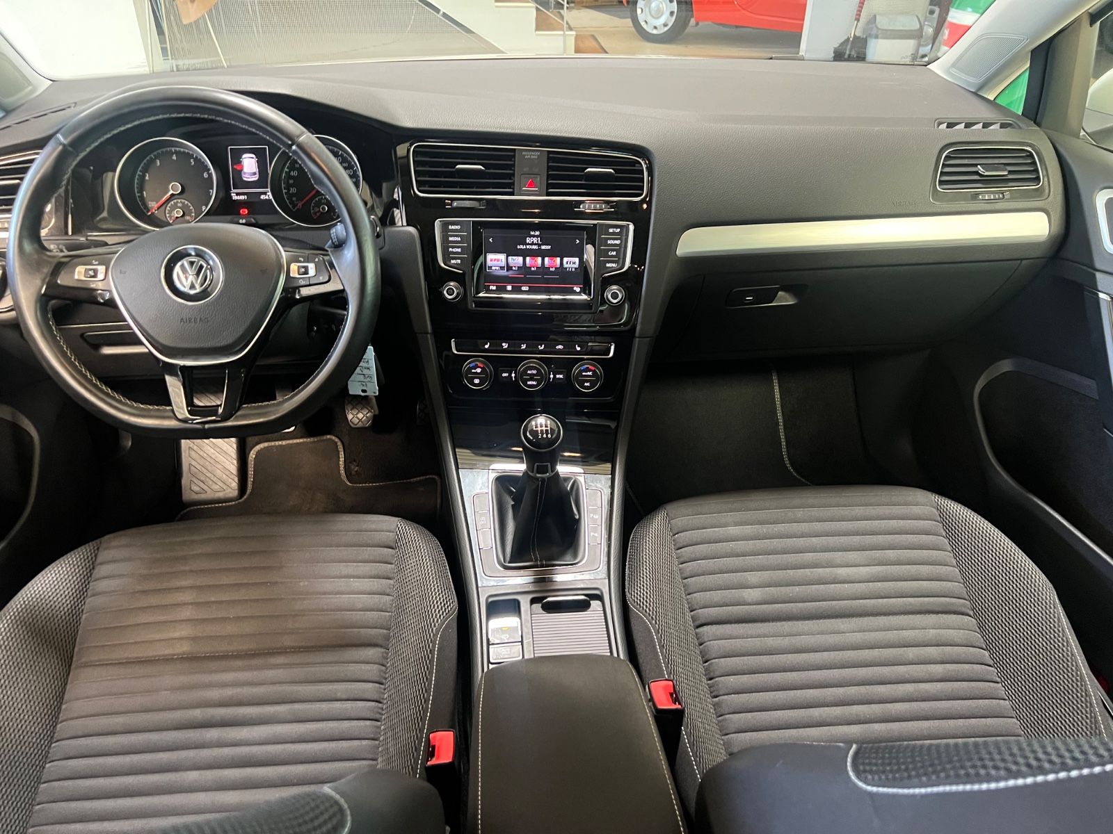 Fahrzeugabbildung Volkswagen Golf VII Lim. Comfortline