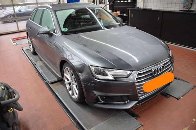 Audi A4 Avant 2.0 TDI S Line °Panorama° LED° Navi °