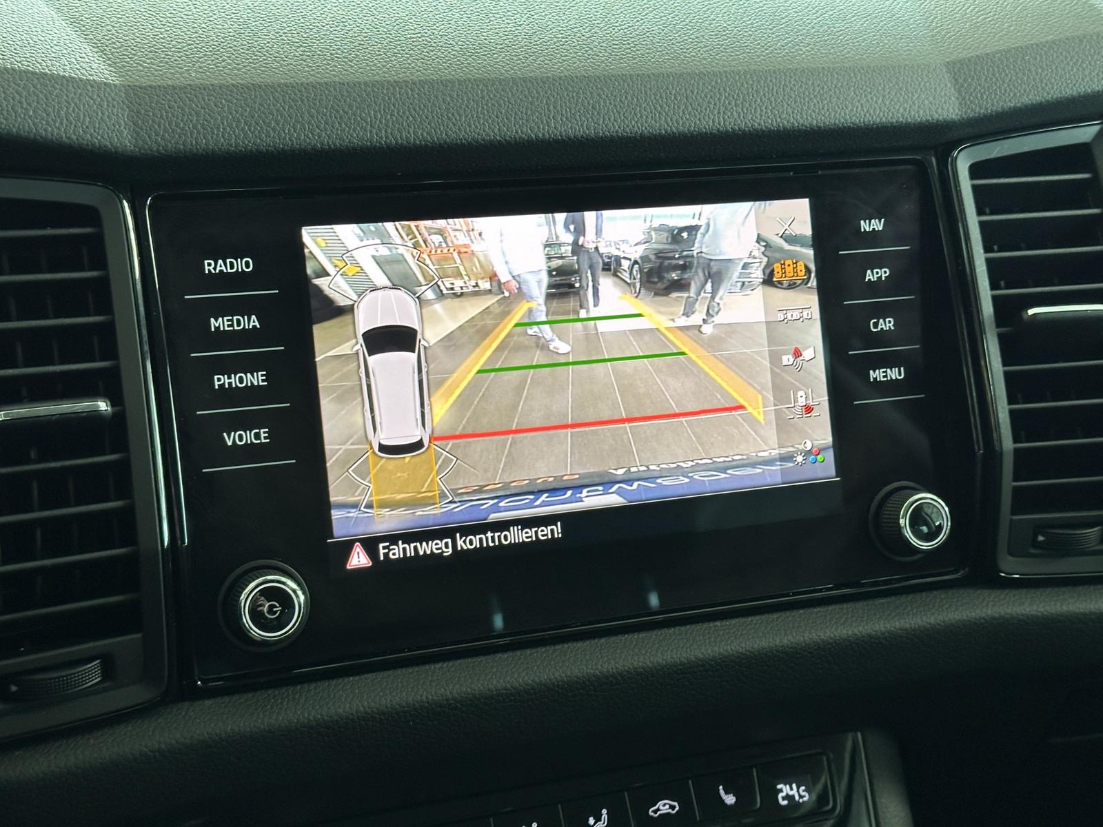 Skoda Kodiaq Clever*4xSHZ*ACC*LED*PDC*R.Cam*Navi*AHK
