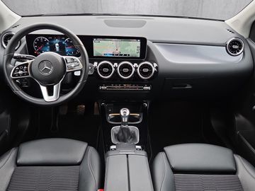 Fahrzeugabbildung Mercedes-Benz B 200 Progressive Navi AHK Klima Navi