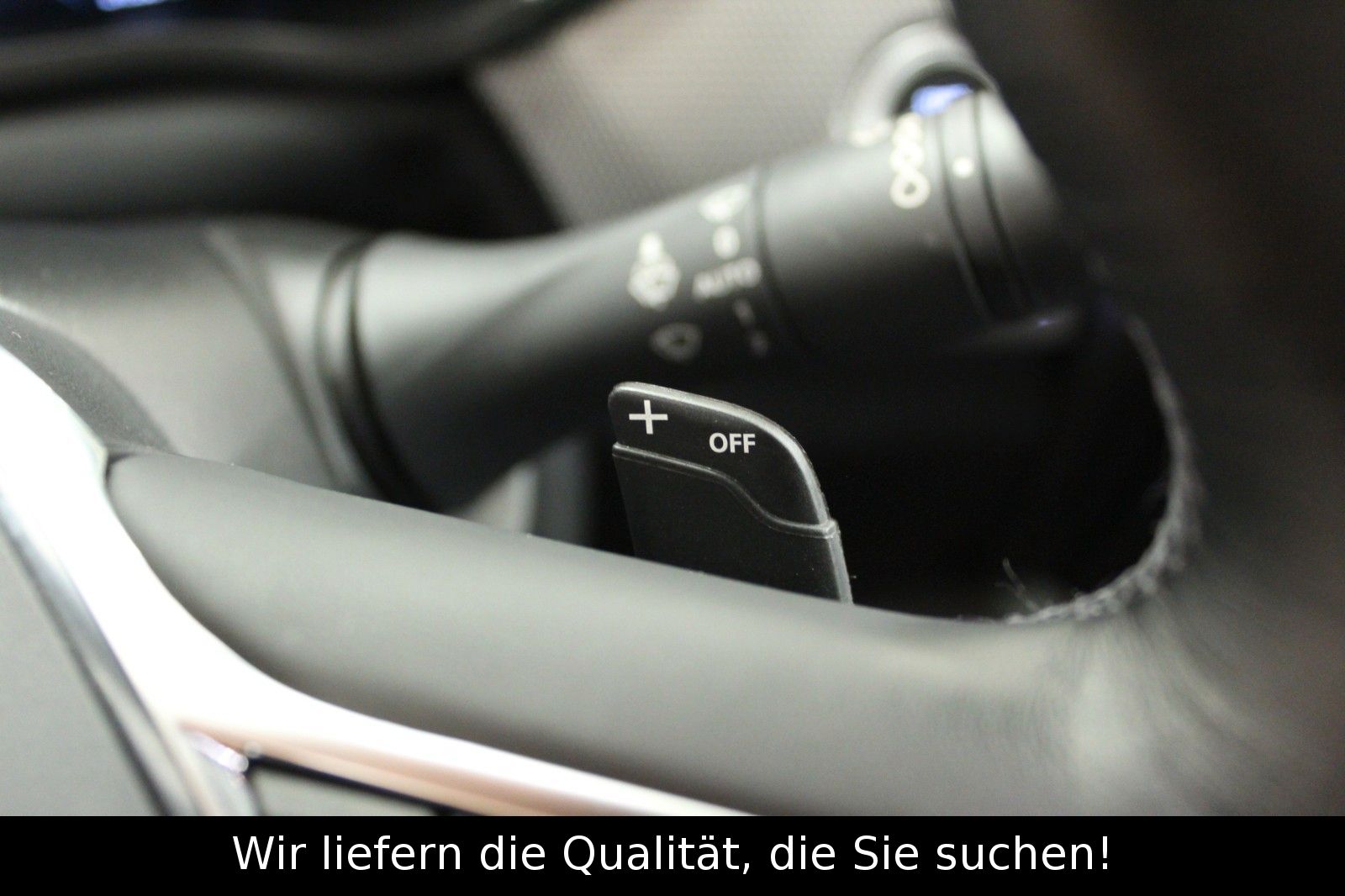 Fahrzeugabbildung Renault Arkana Mild Hybrid 140 EDC Techno