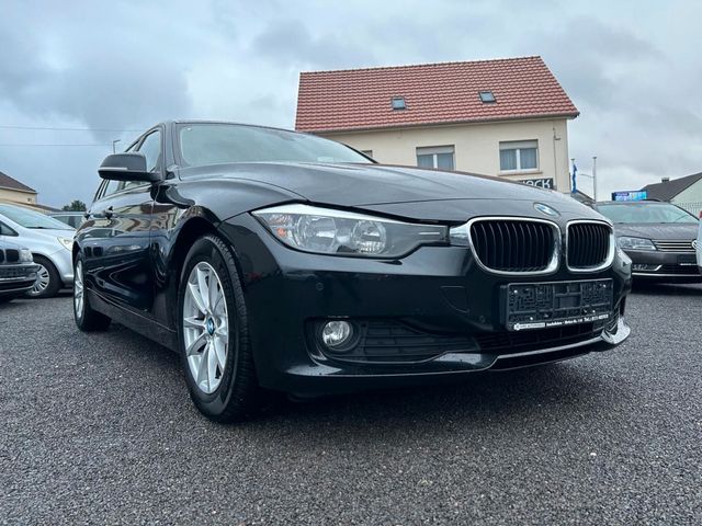 BMW 318d 1.HAND + KAMERA + LEDER + SHZ + TEMP