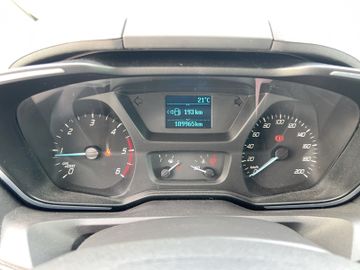 Ford Tourneo Custom - 10