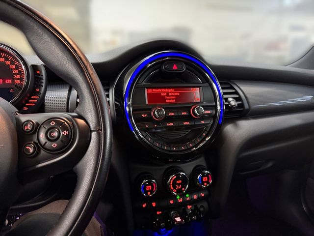 MINI Cooper Edition Pepper