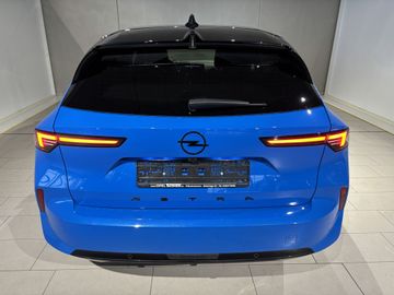 Fotografie 10 des Opel Astra Sports Tourer 1.2 Turbo Automatik GS