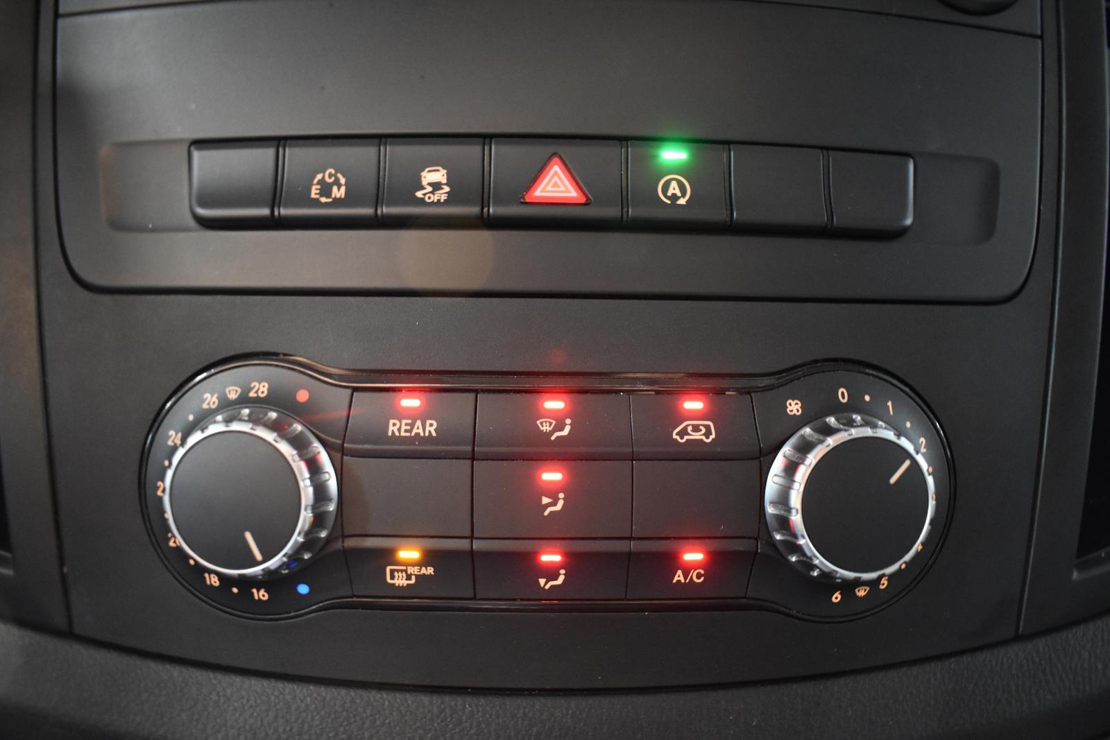 Mercedes-Benz VITO TOURER 114 4MATIC KOMPAKT 9-SITZER 2x KLIMA