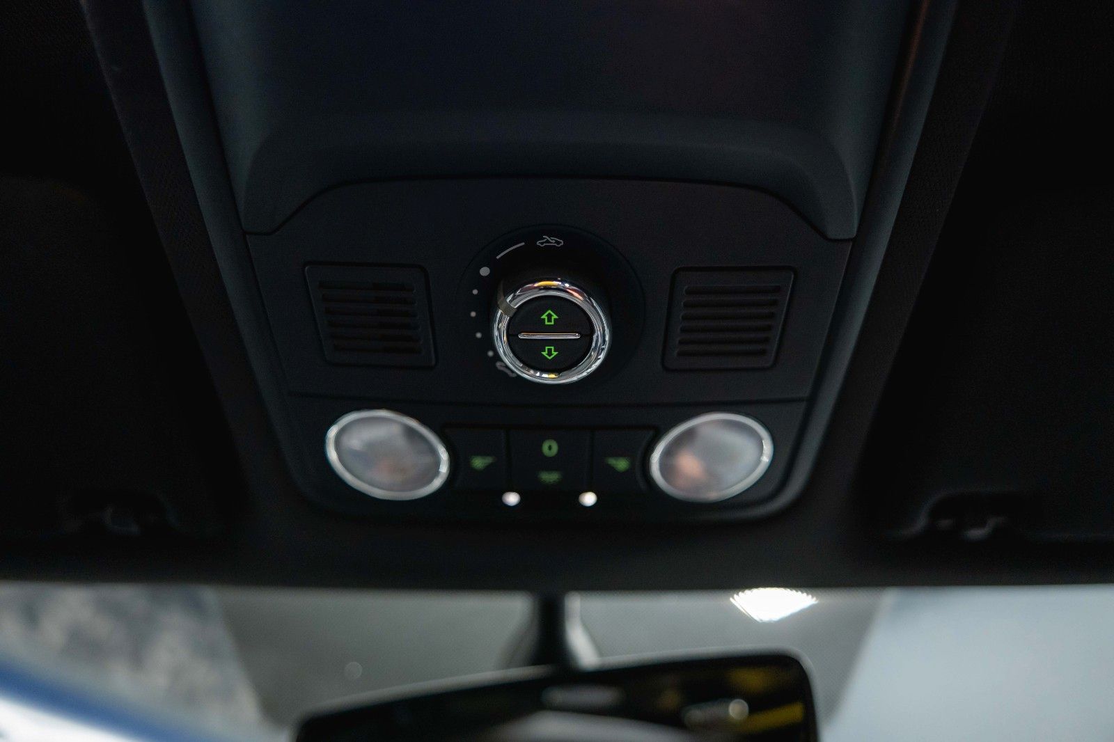 Fahrzeugabbildung SKODA Octavia 2.0 TDI RS 4x4 Performance *Pano*ACC*LED