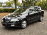 Skoda Octavia Combi 1.6 FSI Ambiente* LEDER* KLIMA  * - Skoda Octavia: Fsi