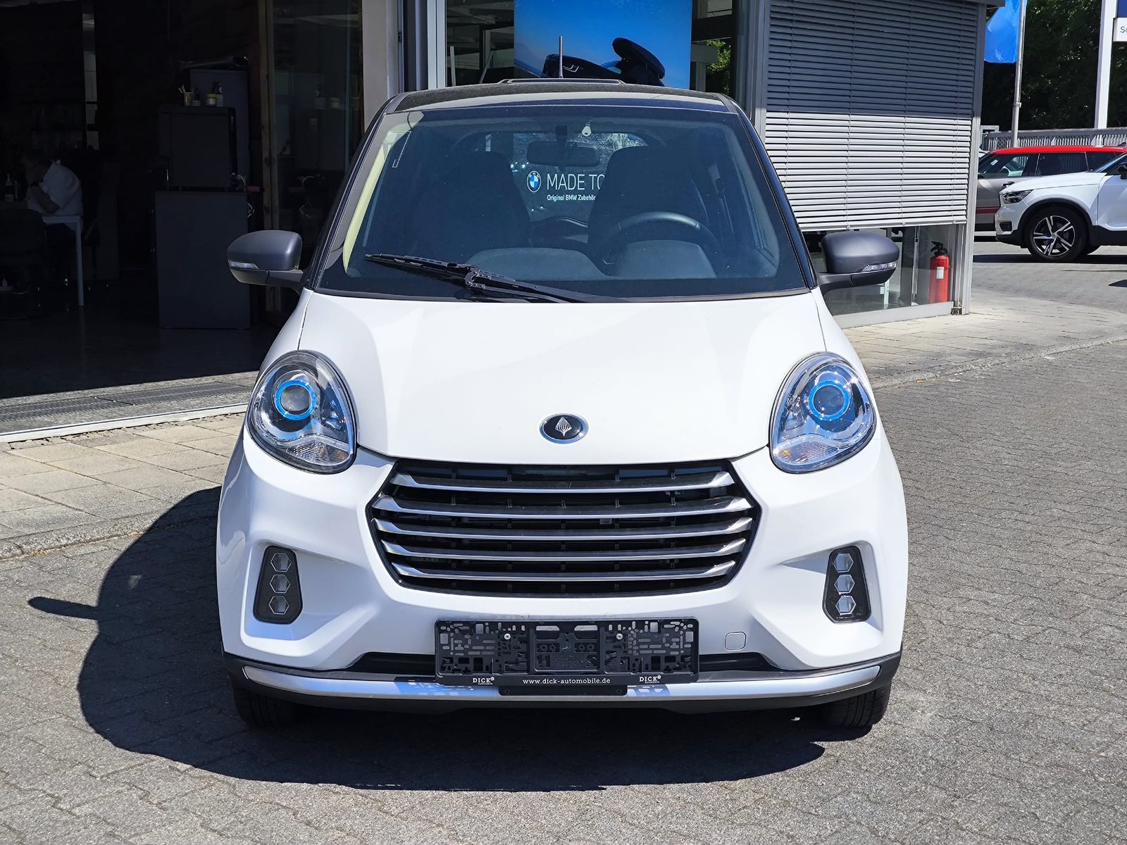 Fahrzeugabbildung Elaris Pio 36KW+LED+NAVI+KAM+KLIMA+LEDER+CARPLAY+