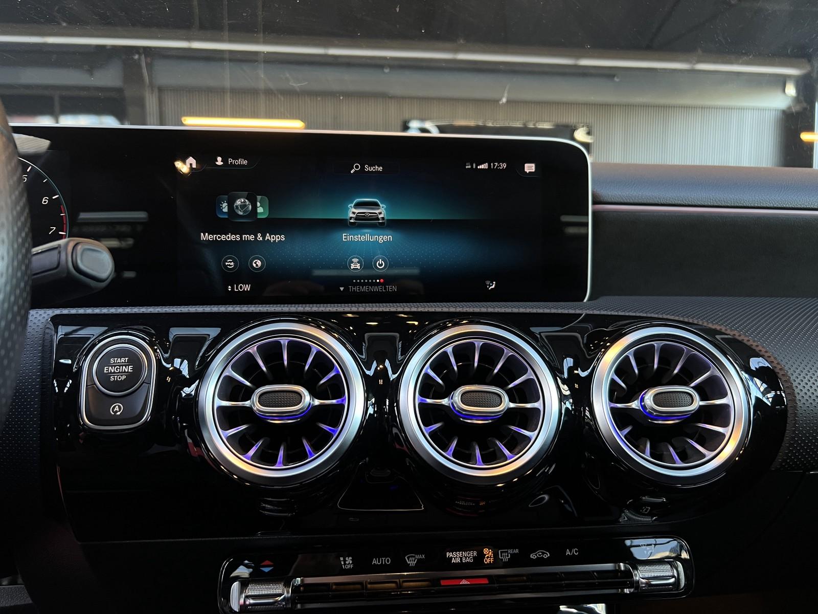 Mercedes-Benz A 250 AMG Line LED / ATTENTION ASSIST / SPURHALT