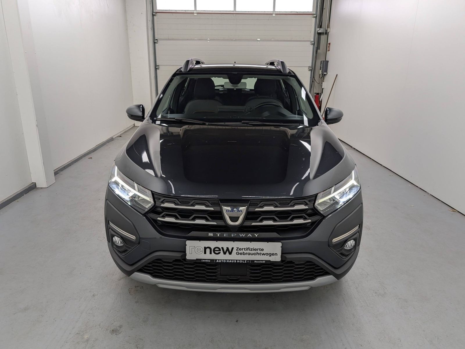 DACIA Sandero  Stepway TCe 90 Comfort Navi – Bild 6