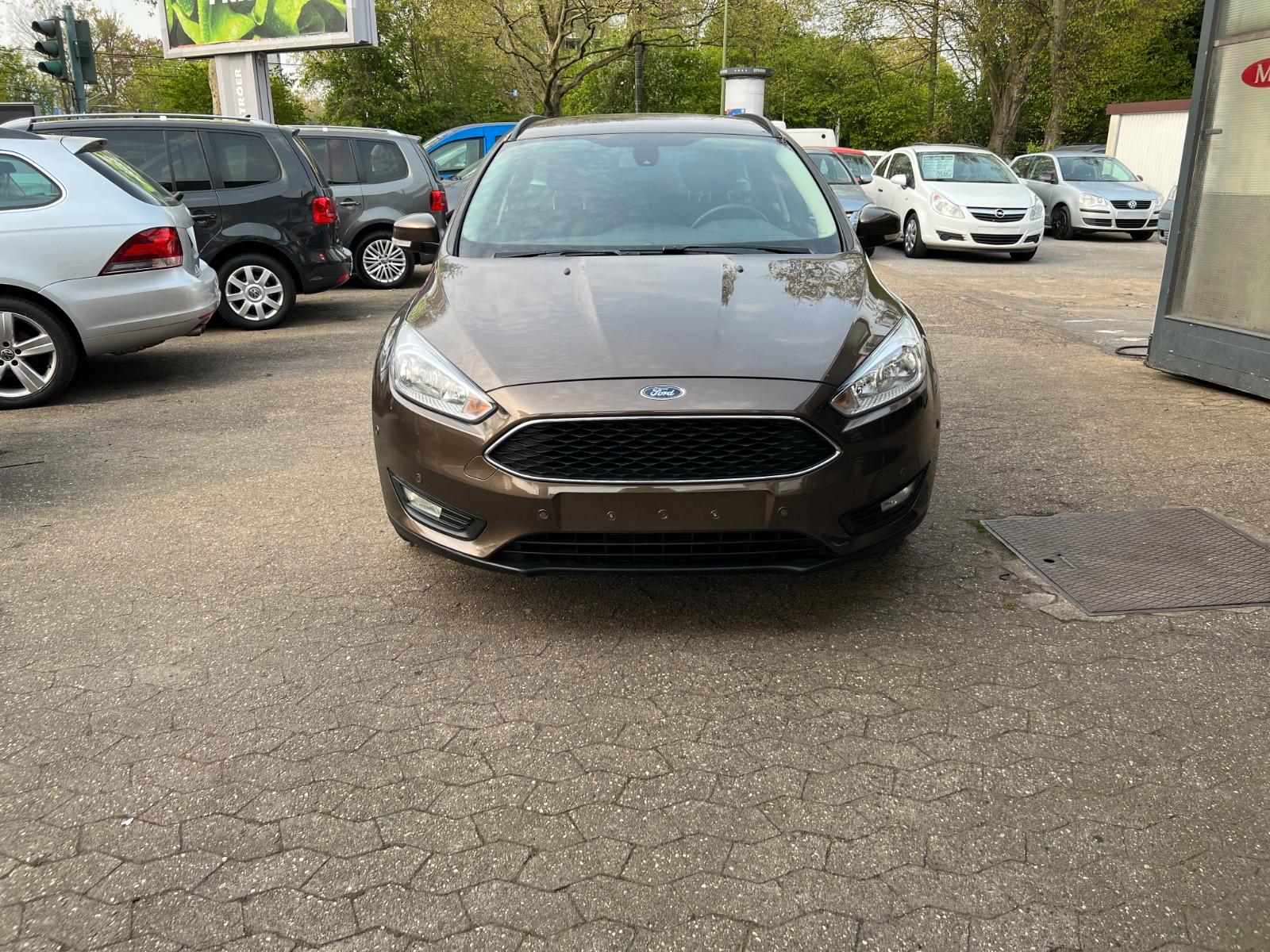 Ford Focus Turnier1.0 Climatronic-E Fenster-1.Hand