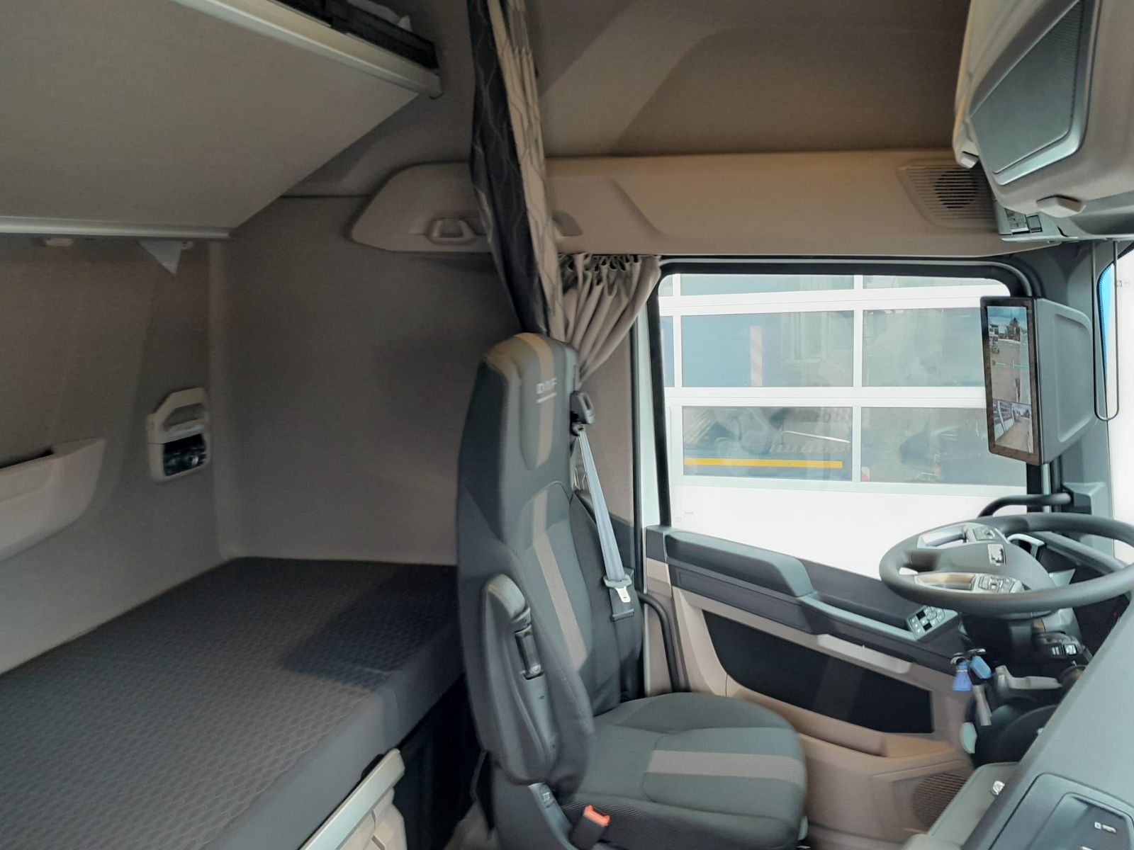 Fahrzeugabbildung DAF XG 480 FT