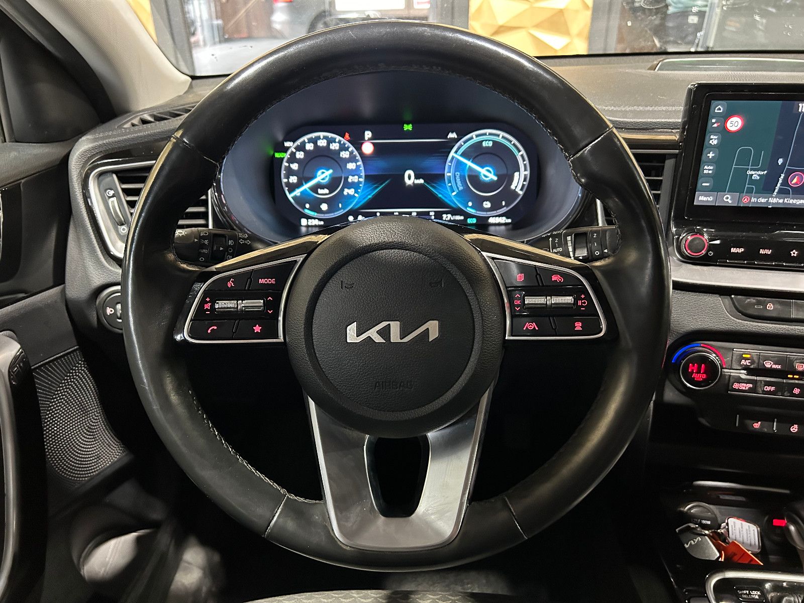 Fahrzeugabbildung Kia Ceed Sportswagon/Platinum Edition/DIGITAL-TACHO/