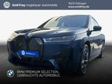 BMW iX xDrive40 - BMW iX mit Schiebedach