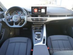 AUDI A4 Avant 2.0 TFSI S-tronic Bluetooth LED Klima