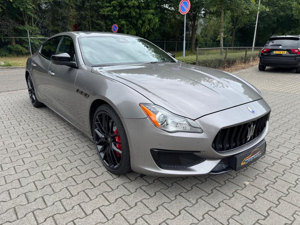 Maserati Quattroporte