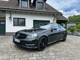 Mercedes-Benz C 250 BlueEFFICIENCY Coupé Autom. -