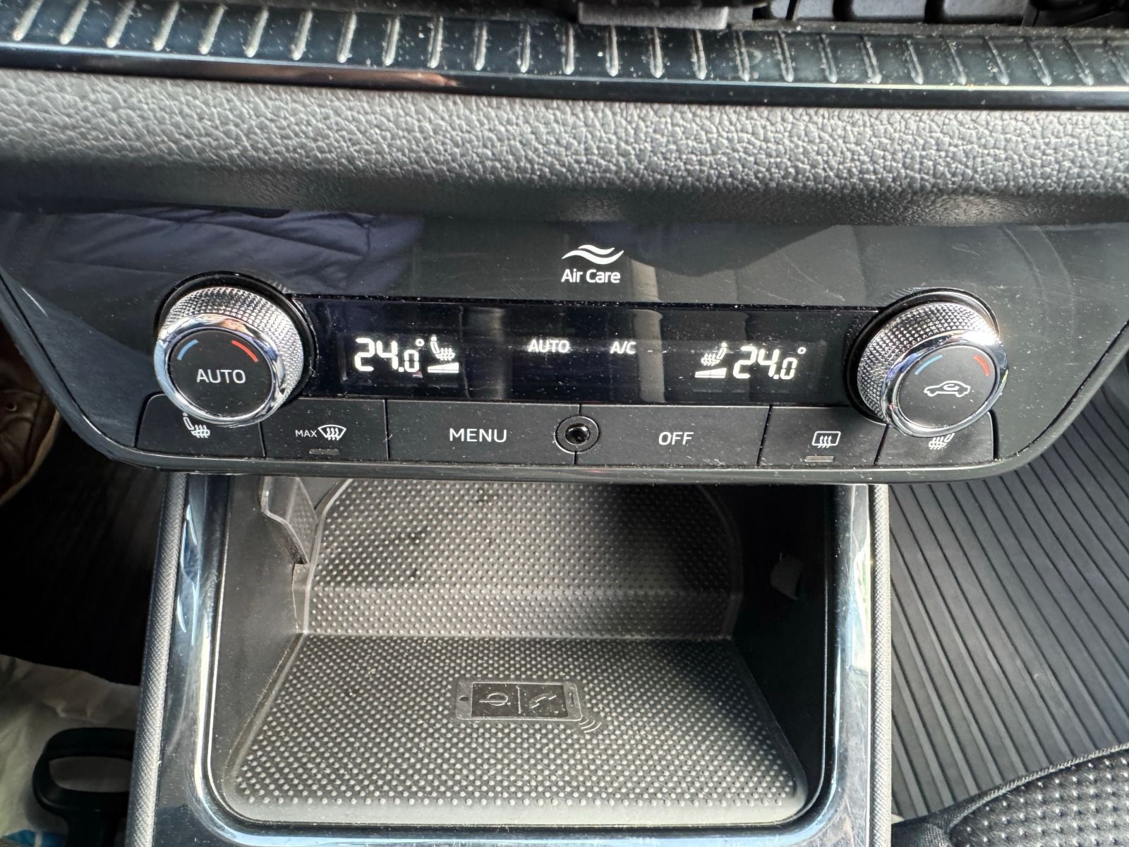 Fahrzeugabbildung SKODA Fabia 110PS 6-Gang*PDC*behFro*Allwetter