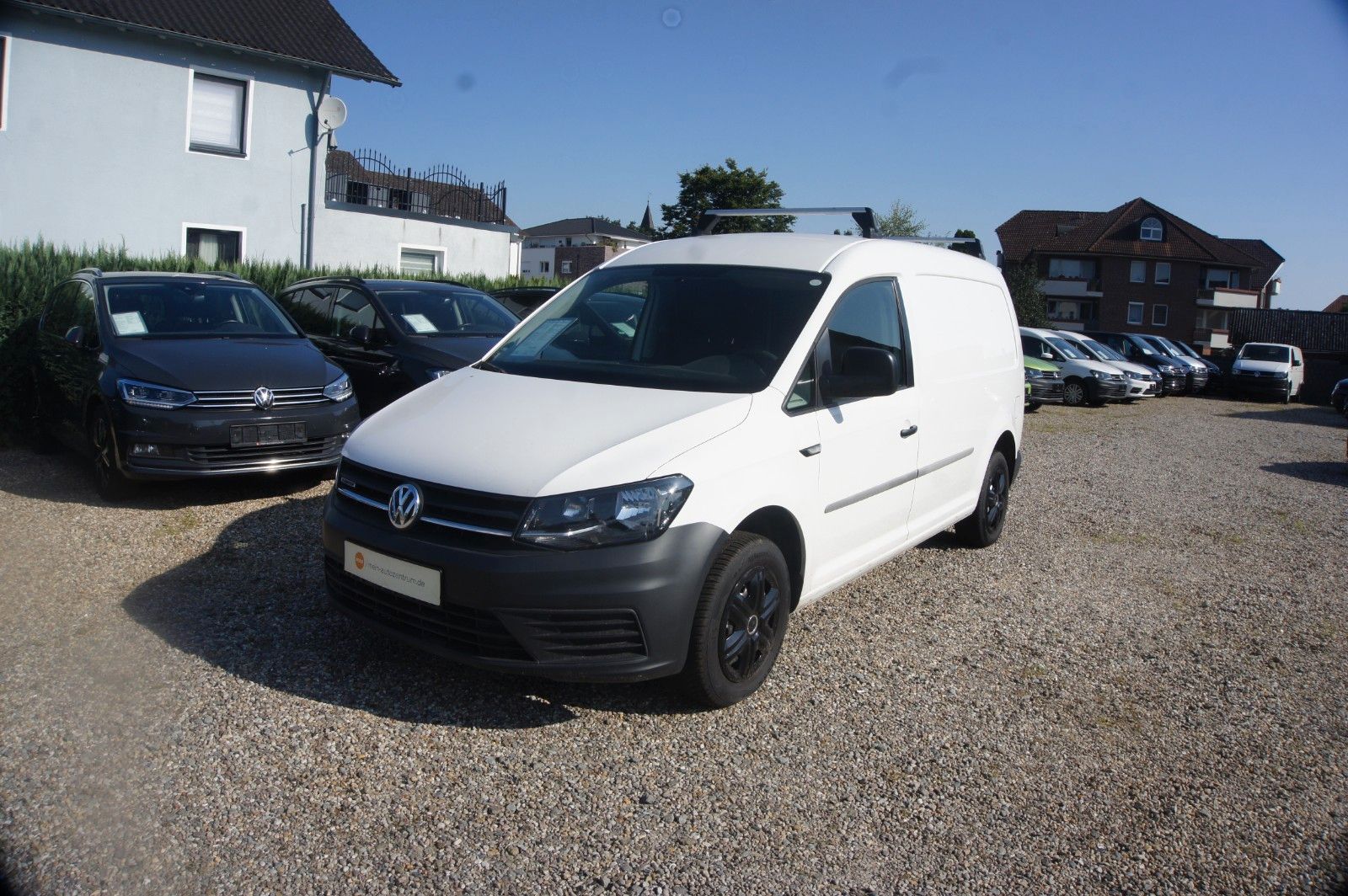 Volkswagen Caddy Maxi - 1