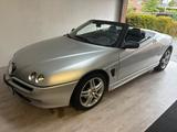 Alfa Romeo Spider 2.0 T. SPAR - gebrauchte Alfa Romeo Spider aus dem Jahr 2004