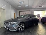 Mercedes-Benz E 200d TAVANTGARDE MULTIB NAVI  T-WINKEL GARANTI - gebrauchte Mercedes-Benz E 200 aus dem Jahr 2023