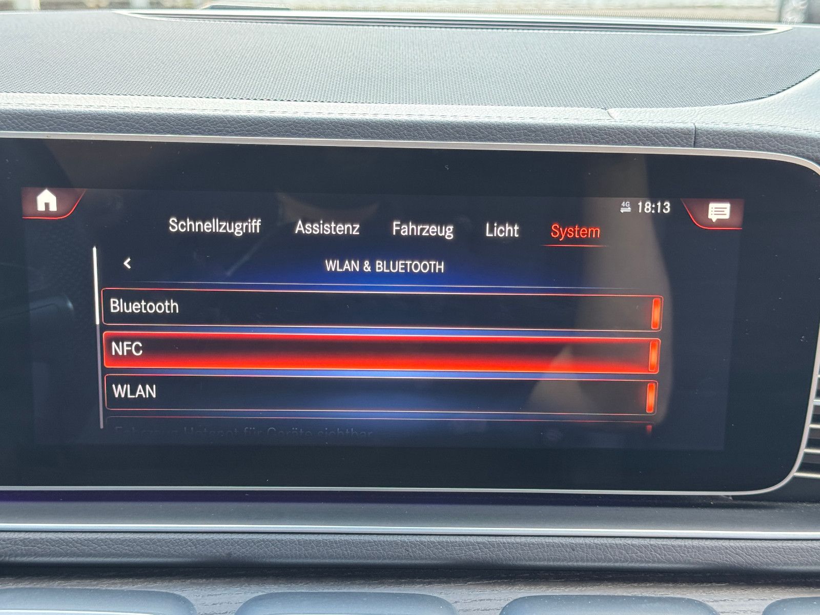 Fahrzeugabbildung Mercedes-Benz GLE 400 d Coupe AMG LINE PANO AIRMATIC 21 ZOLL