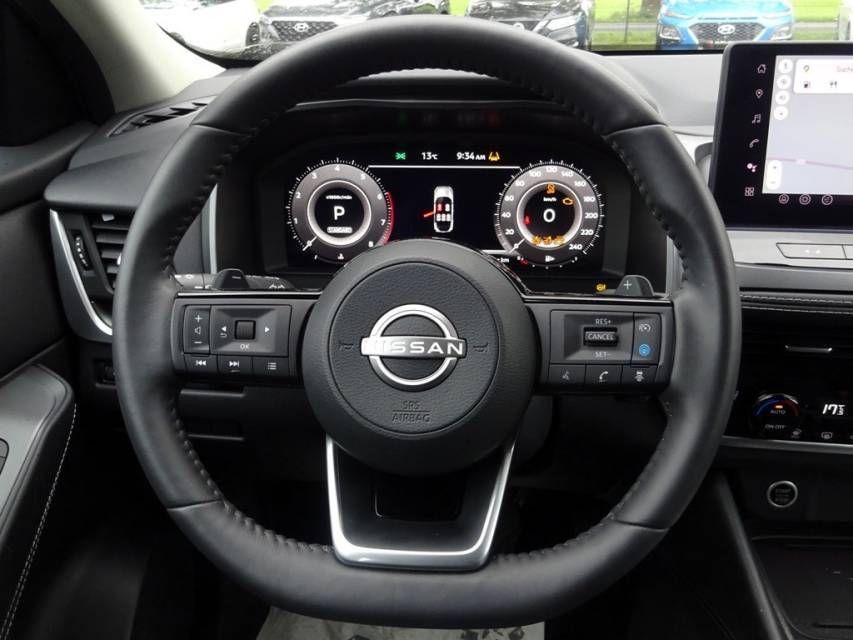 Fahrzeugabbildung Nissan QASHQAI abn.Anhängerkupplung/HeadUp/el.Heckklapp