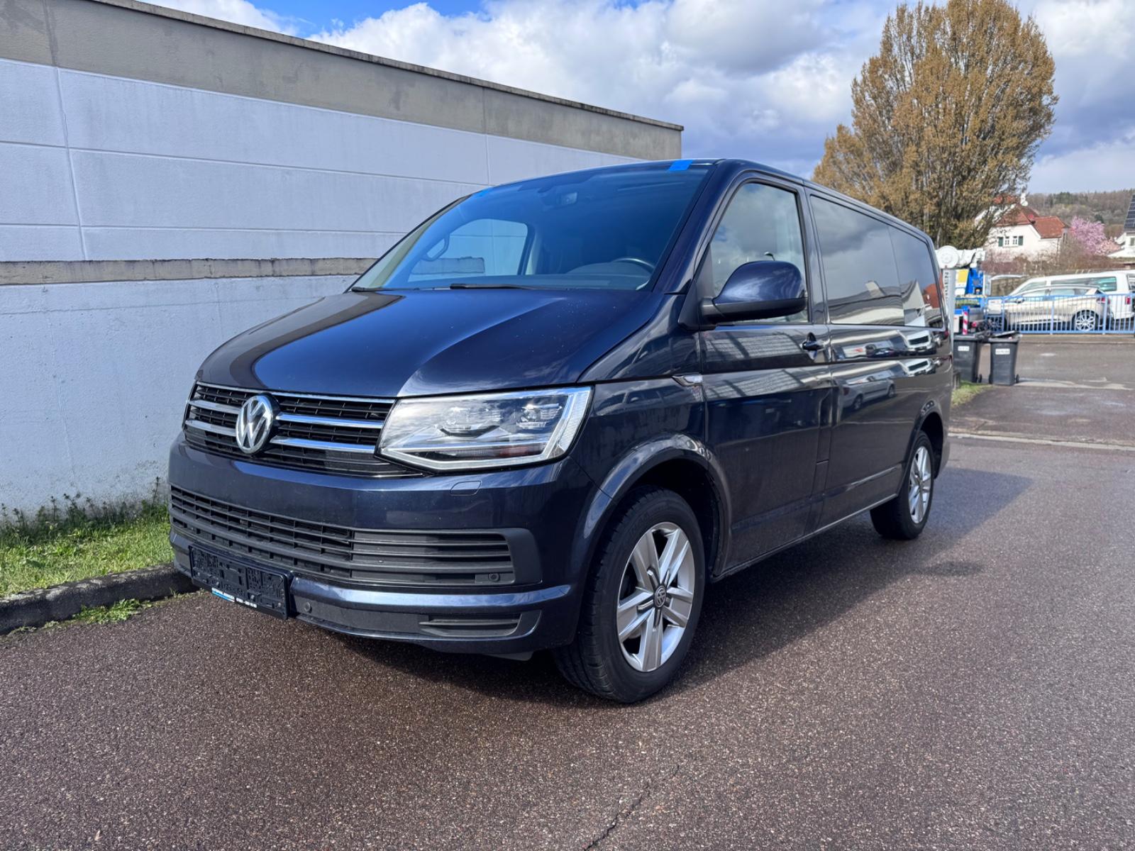 Volkswagen T6 Multivan Comfortline DSG/7-Sitzer/Schiebedach