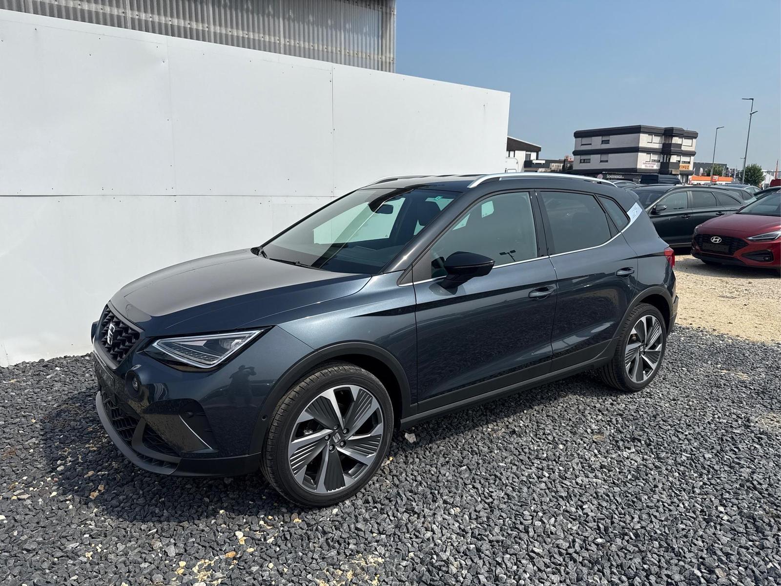 Seat Arona FR NAVI SHZ VOLL LED RFK PDC v+h 18ALU ...