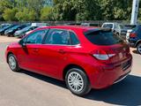 Citroën C4 Lim. Selection 1. Hand + TÜV neu + EU 5 - scheckheftgepflegte Citroën C4
