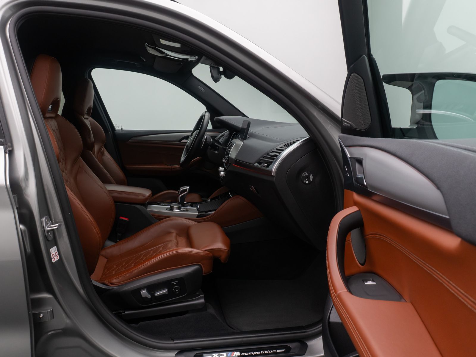 Fahrzeugabbildung BMW X3 M Competition HUD 360°H/K DAB Alarm AHK Komfo