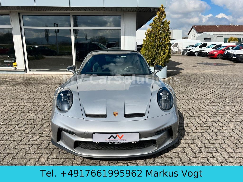 Image of Porsche 992