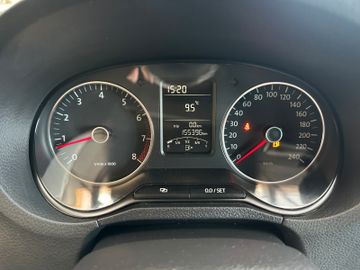 Volkswagen Polo V Team *2. Hand*Klima*SHZ*Freisprech*PDC*