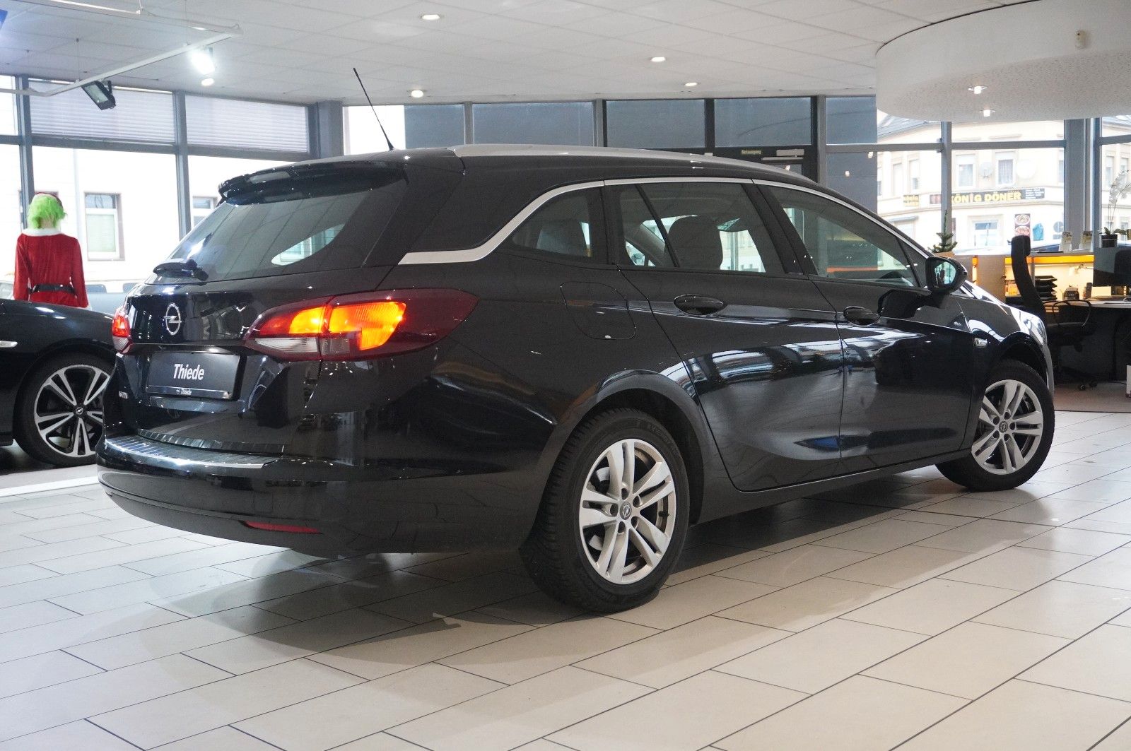 Fahrzeugabbildung Opel Astra K ST 1.4 ELEGANCE NAVI/LED/KAMERA/SPORT/SH