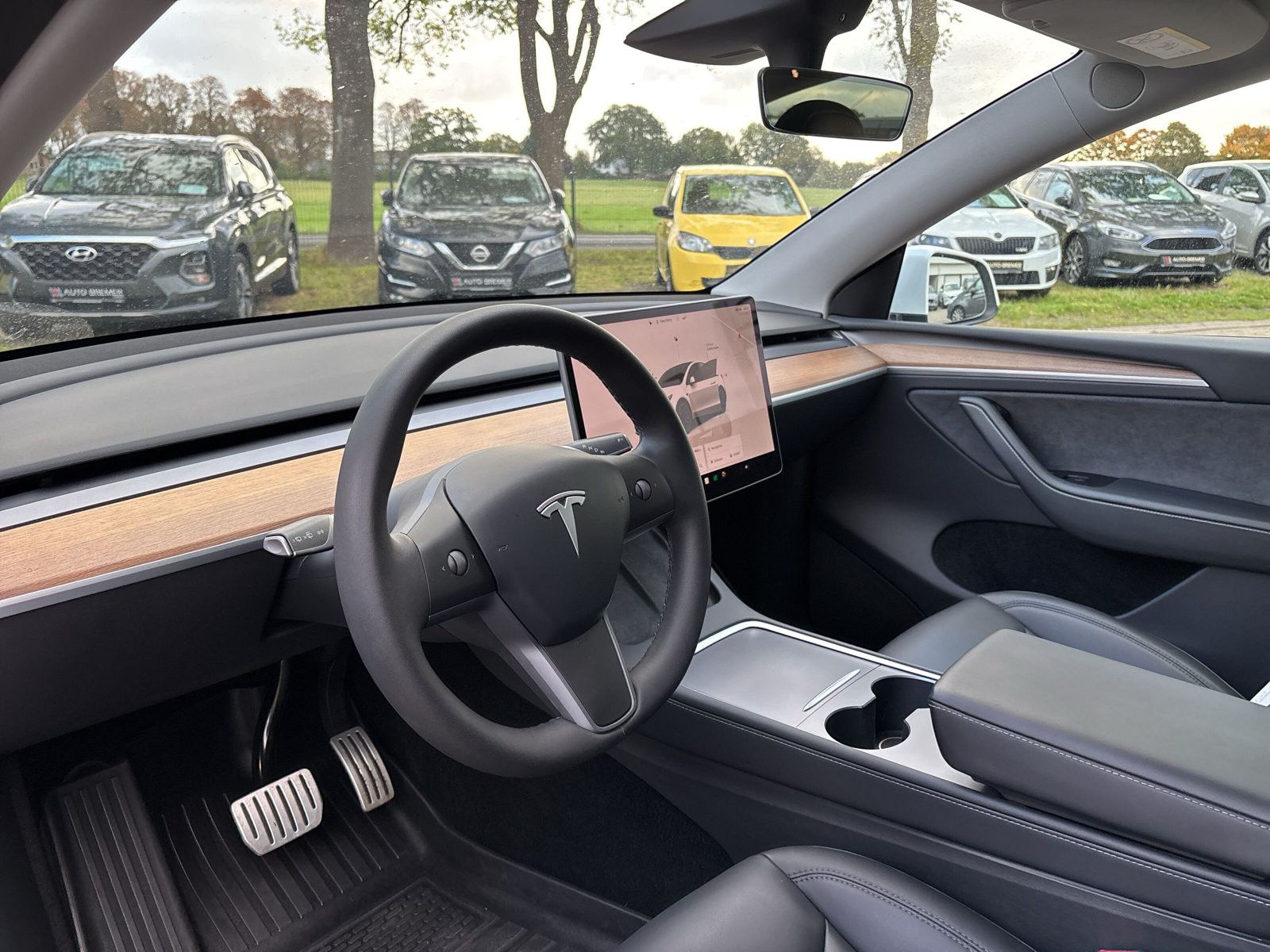 Fahrzeugabbildung Tesla Model Y Performance Dual AWD