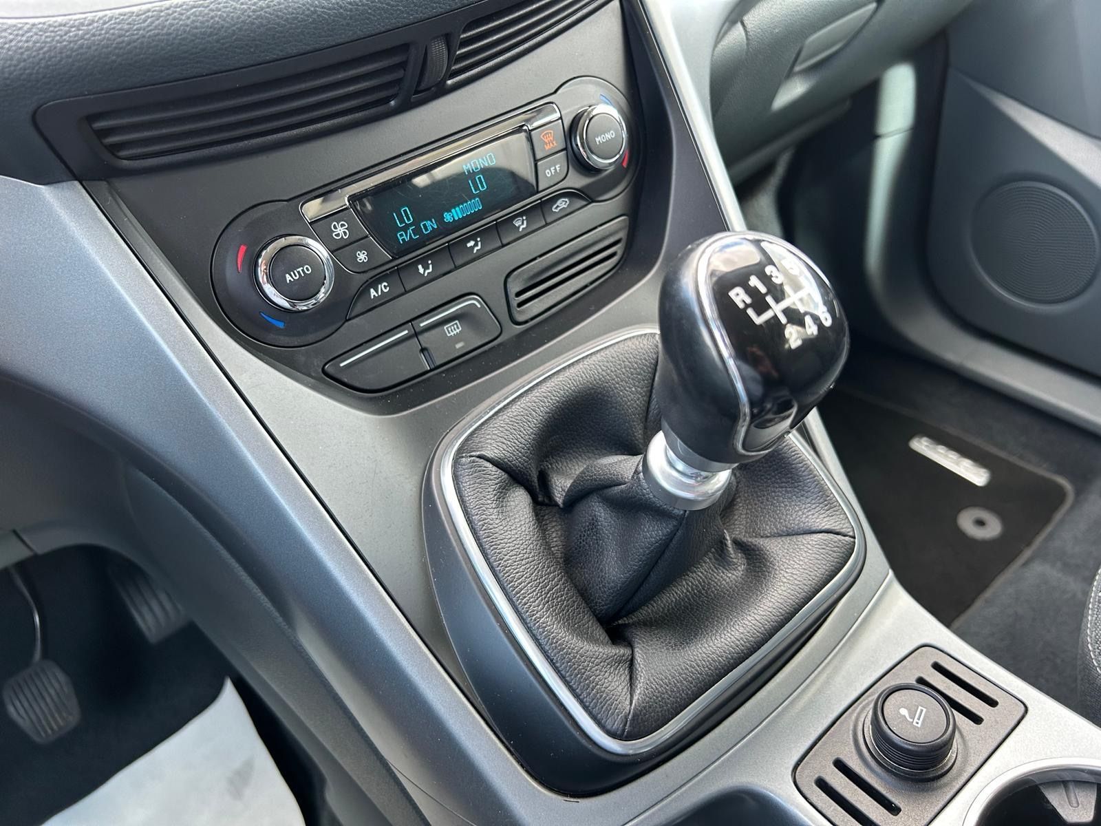 Fahrzeugabbildung Ford C-Max 1.6i°150 PS°AHK°Tüv NEU°Alu°