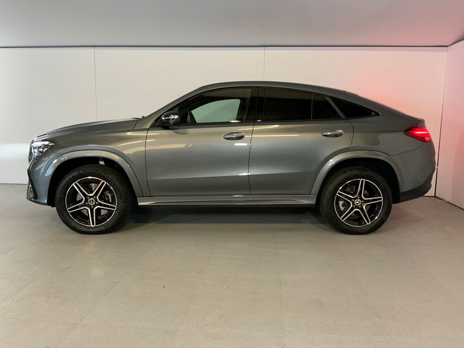 Mercedes-Benz GLE 300 d 4M Coupé AMG Standheiz Pano Airm Night foto 3