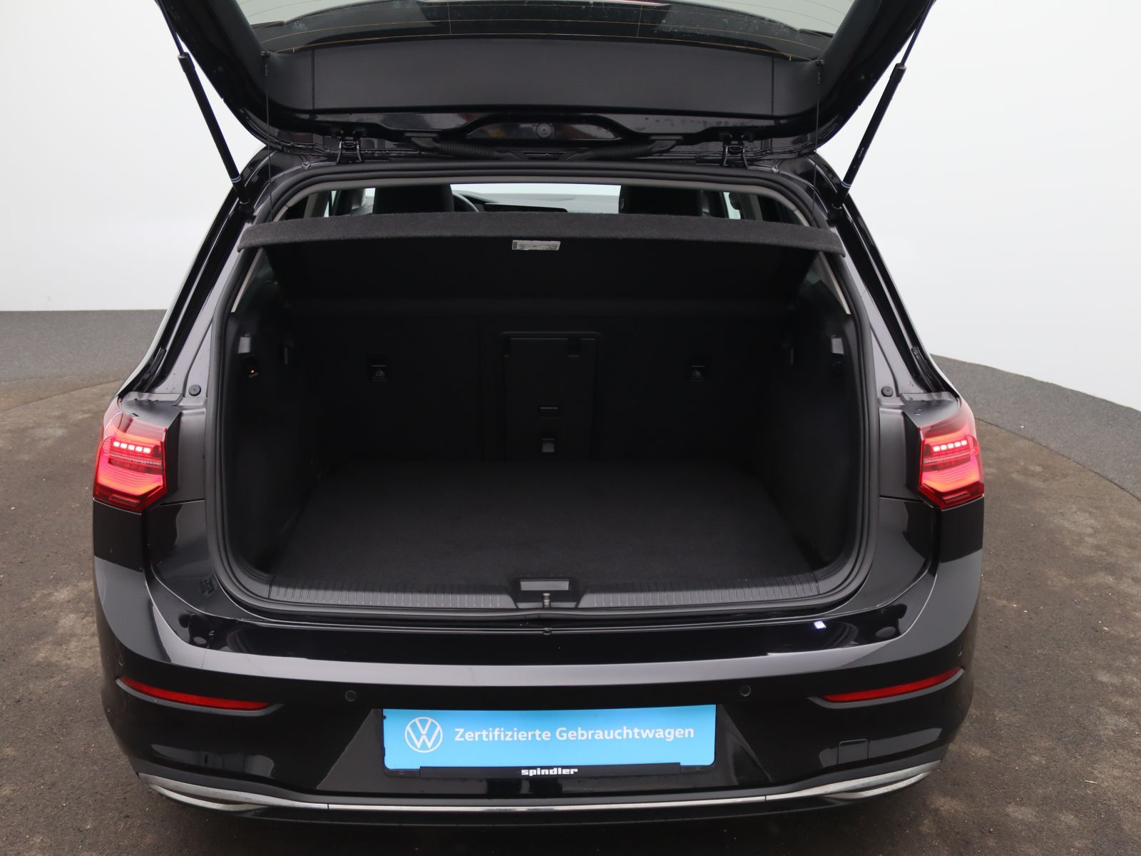 Volkswagen Golf - Bild 8