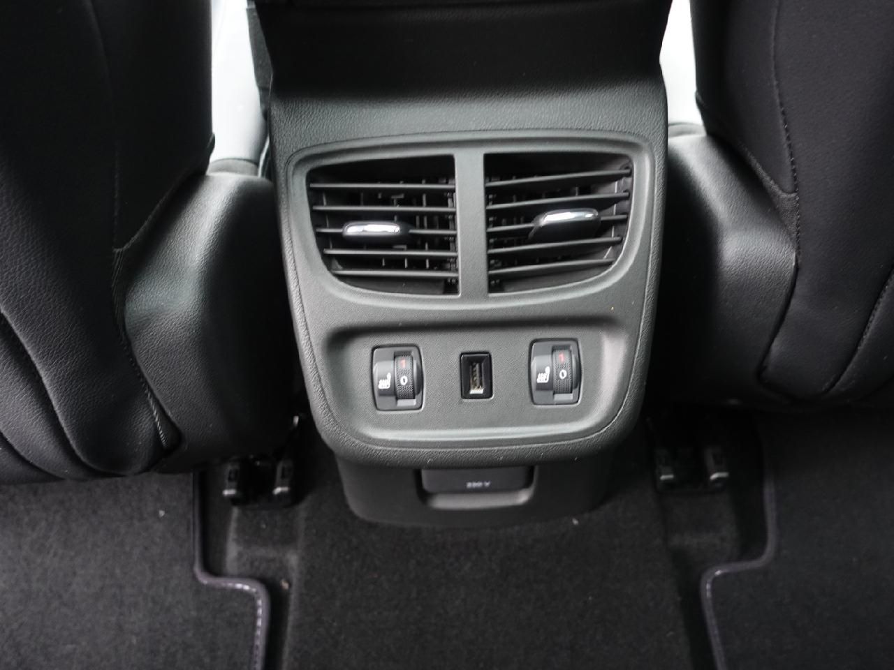 Fahrzeugabbildung Opel Grandland 2,0 Innovation Automatik