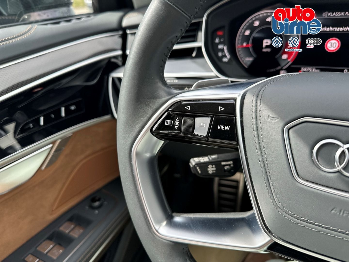 S8 4.0 TFSI quattro ABT 700 PS Laserlicht HUD Lu