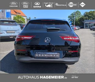 Mercedes CLA 180 Shooting Brake - 5