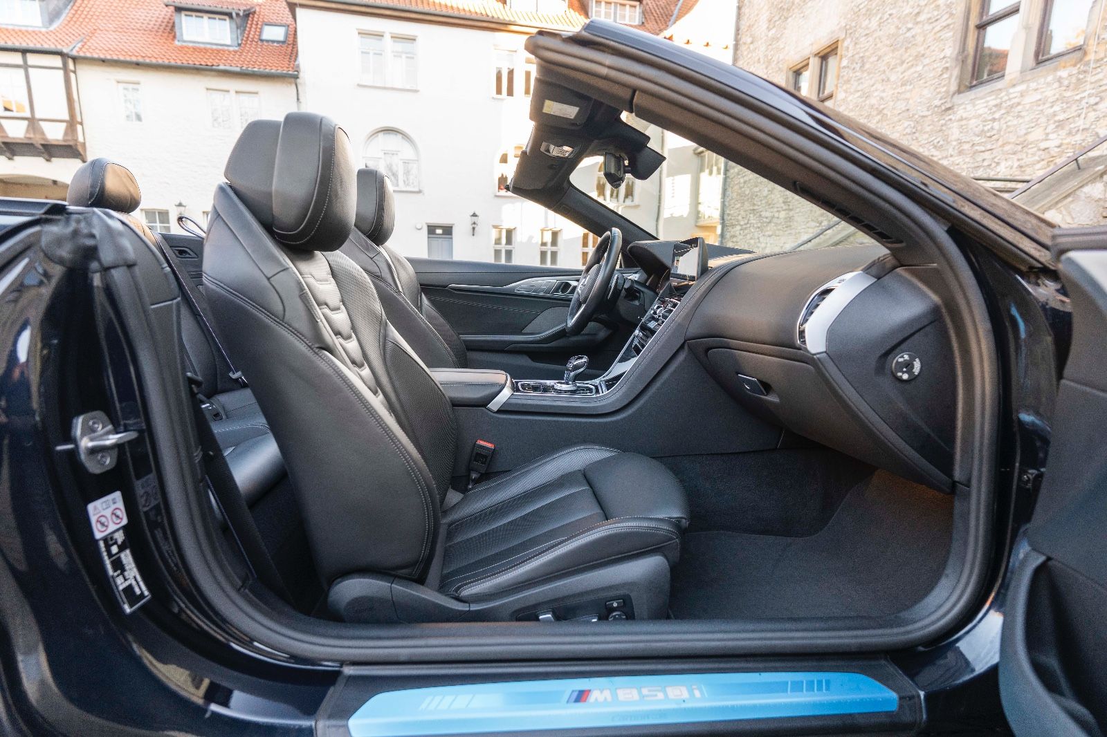 Fahrzeugabbildung BMW M850 i xDrive M-TECHNIC H&K LED 360° CABRIO TOTW