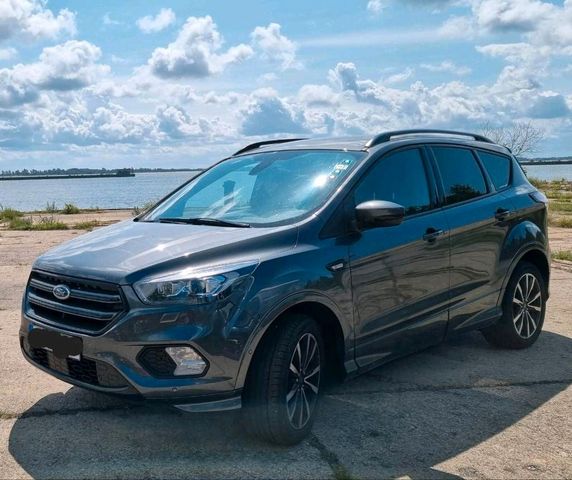 Ford Kuga ST Line 2018