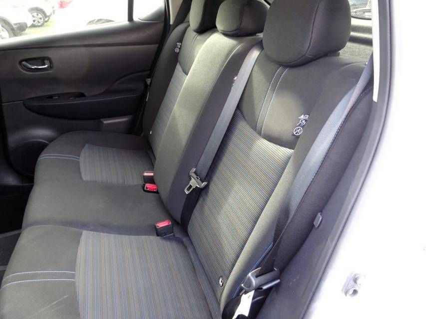 Fahrzeugabbildung Nissan Leaf  N-Connecta