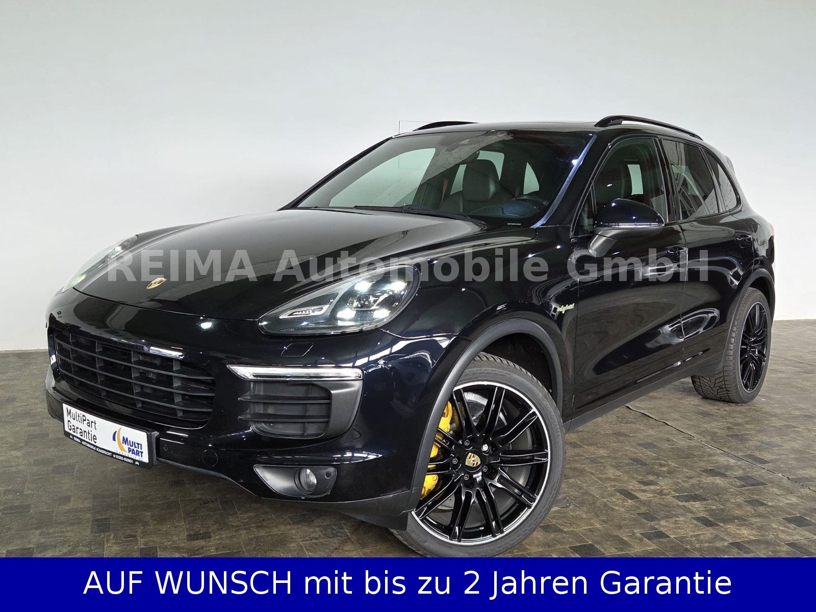 Fahrzeugabbildung Porsche Cayenne S E-Hybrid, Chrono, Pano, LED