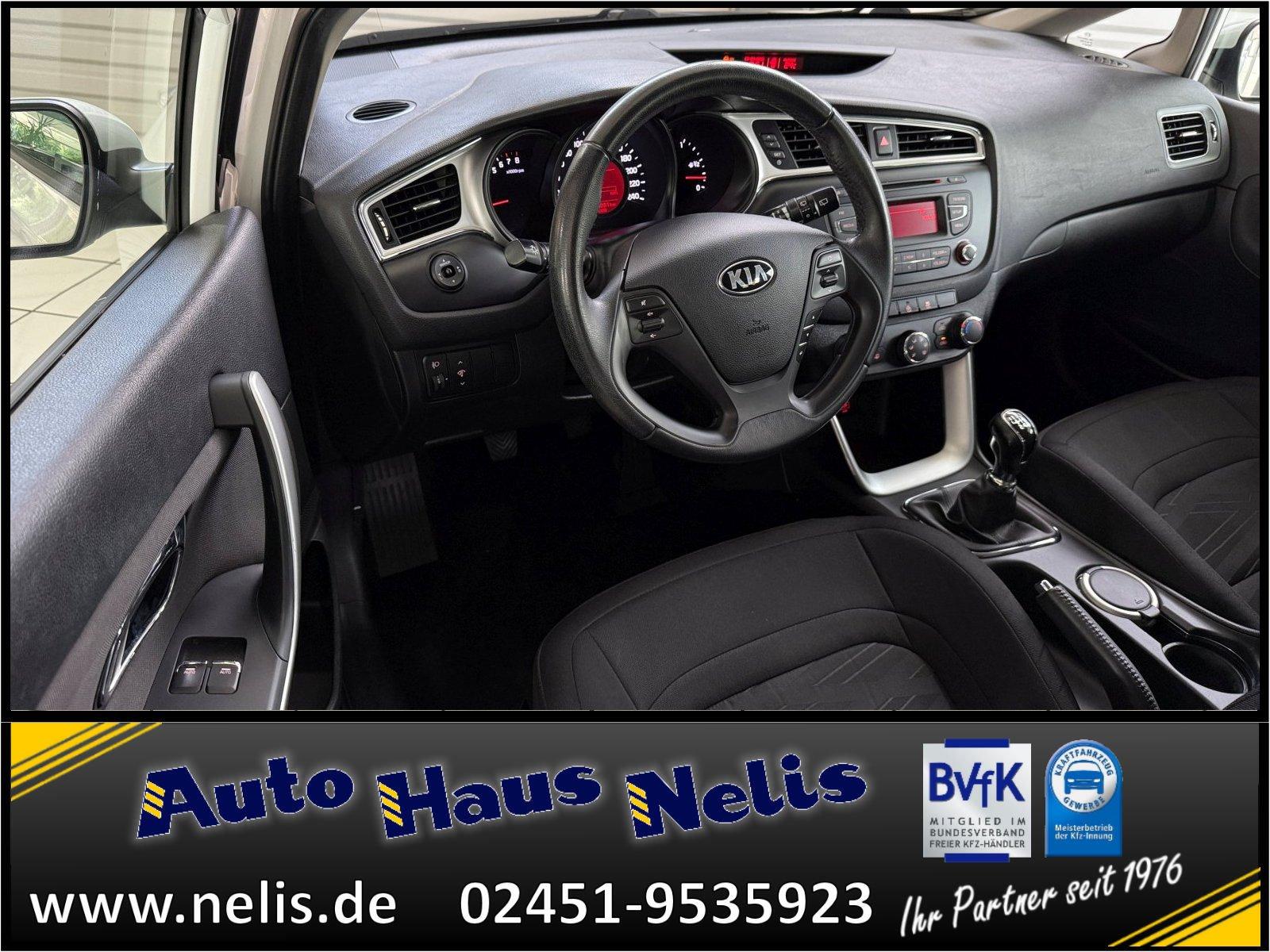 Kia Cee'd Sportswagon 1.4 CVVT Vision RadioCD MP3 US