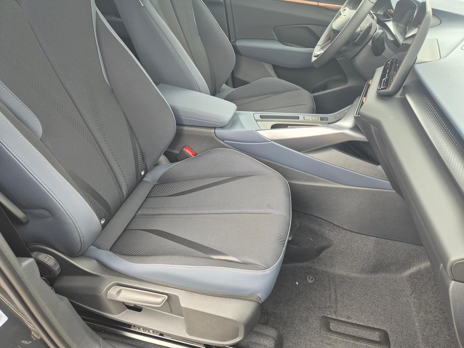 Cupra Terramar 16V TSI 2.0 TSI 195 kW 4Drive VZ AHK, миниатюра 17